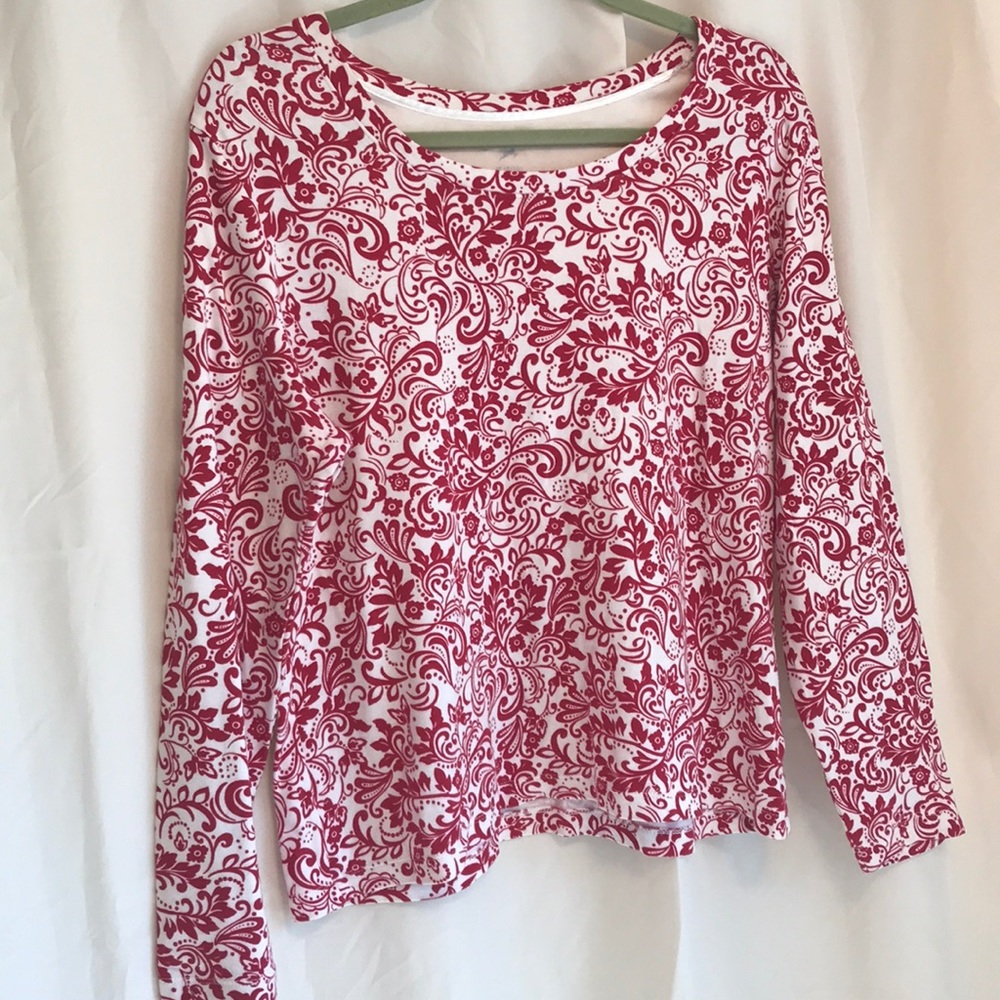 Ladies print long-sleeved tee